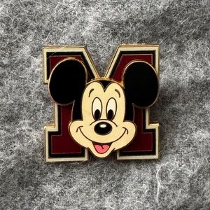 Disney Pin Trading 2005 Mickey “M”